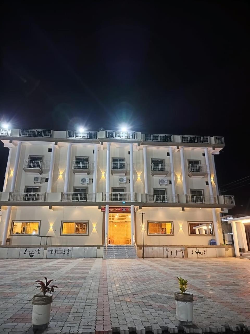 Mangalam Palace Seonī エクステリア 写真